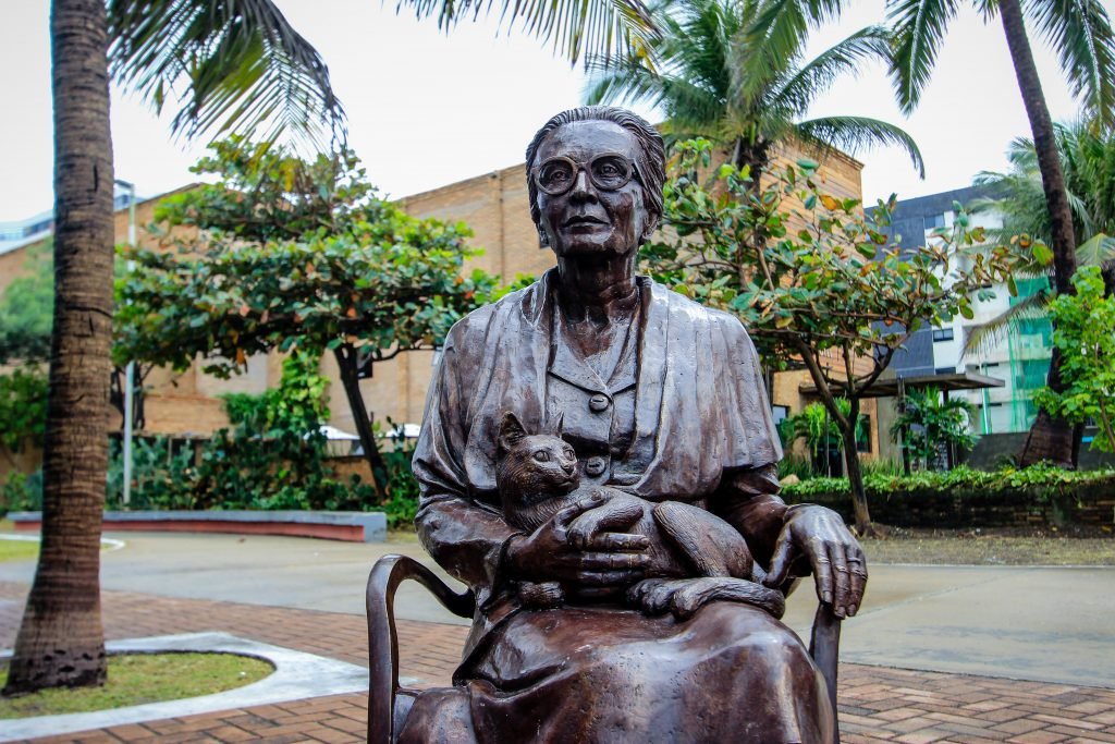 30072019-Estatua-Nise-da-Silveira-PF_0238-1024x683.jpg