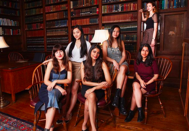The Shiffon team is comprised almost entirely of undergraduate-aged women.
