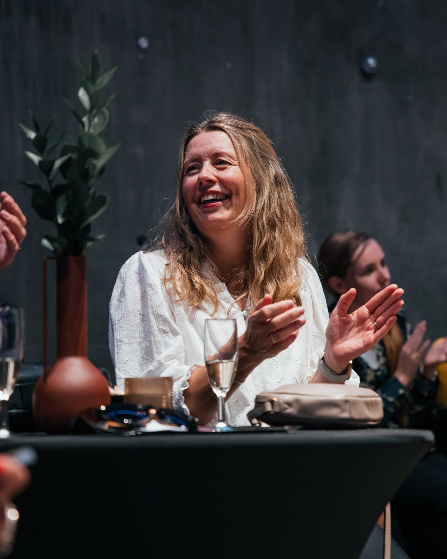 Det beste vi vet er forn&oslash;yde gjester💌 La oss hjelpe deg med ditt neste arrangement! Kontakt oss ✨

#osloeventhub #oslo #eventoslo #restaurantoslo #selskapslokale #bryllupslokale #firmafest #foredrag #eventplanlegger #konferanse