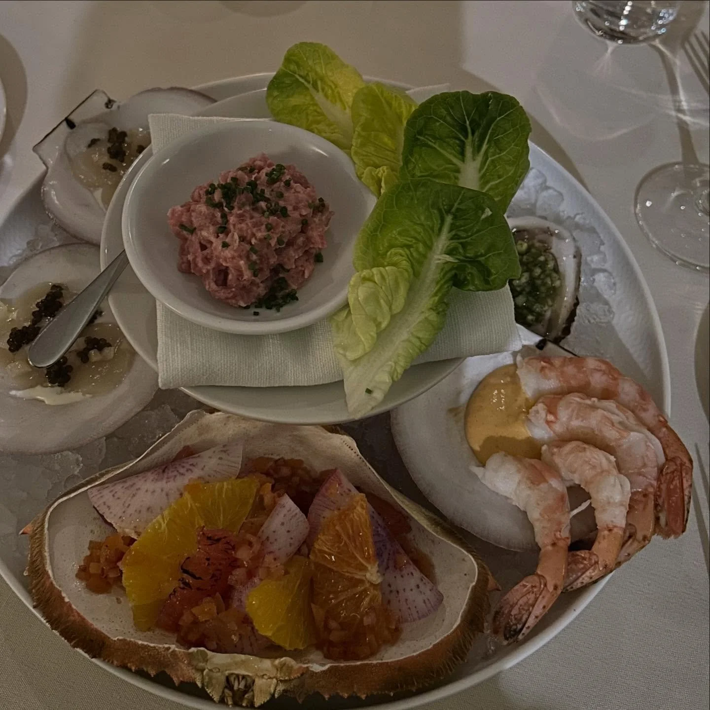 On one of Chef Julie Hyde&rsquo;s last nights in the kitchen @20victoria, we stopped in to give thanks, wish her well &amp; enjoy a blow-out New Year&rsquo;s/farewell feast! From a cold 🦞 🍤 platter to silky konbu-marinated sablefish with squash-stu