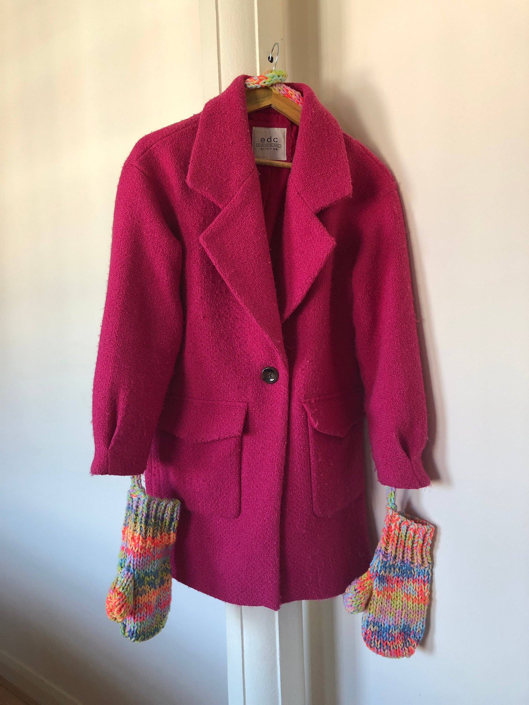 https://i.etsystatic.com/23342617/r/il/e2a6d3/2549986796/il_fullxfull.2549986796_tbif.jpg