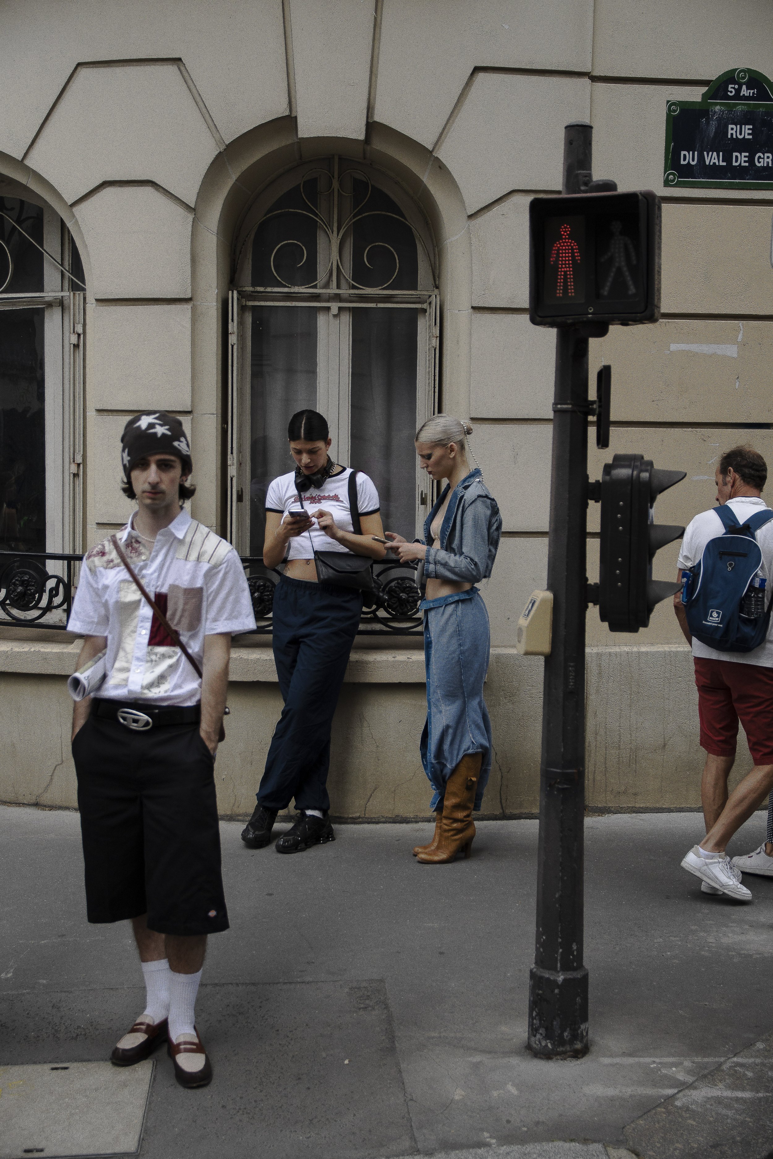 _MHN9370-2.jpg
