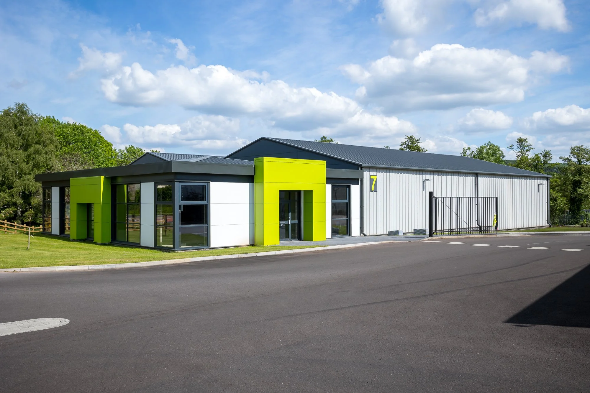 5 - MSB - Longhope Business Park - Web.jpg