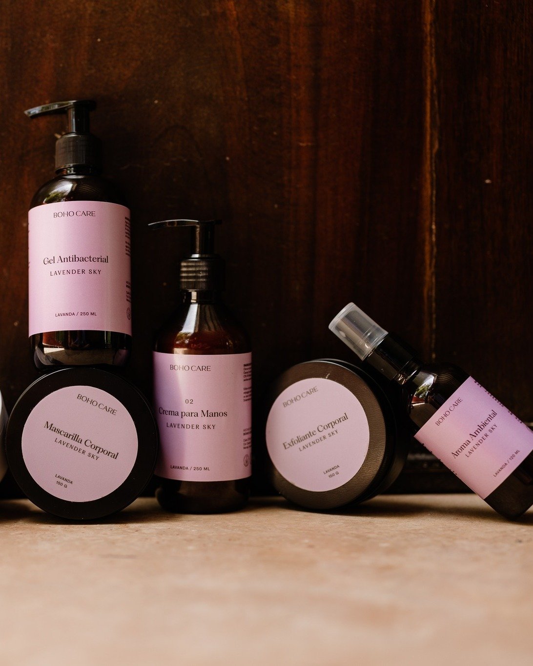 Tu piel tambi&eacute;n merece una rutina completa ✨

Limpia, exfolia, hidrata y dale a tu piel ese extra de cuidado que se nota y se siente.

Descubre c&oacute;mo crear una rutina corporal completa con Boho Care y encuentra los productos ideales para