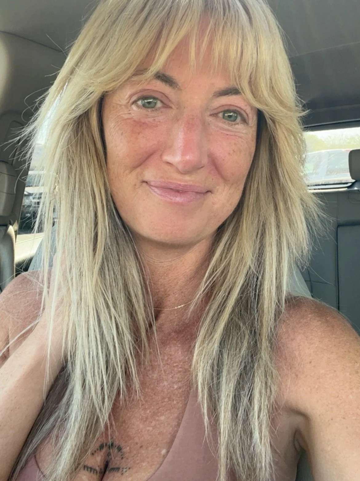 Becoming the Woman Who can take everything you&rsquo;ve got. 

Because altering the course of your reality takes consistent attention. 

This is the work of bringing fierce, precise illumination to the core pattern that is keeping you stuck in your l