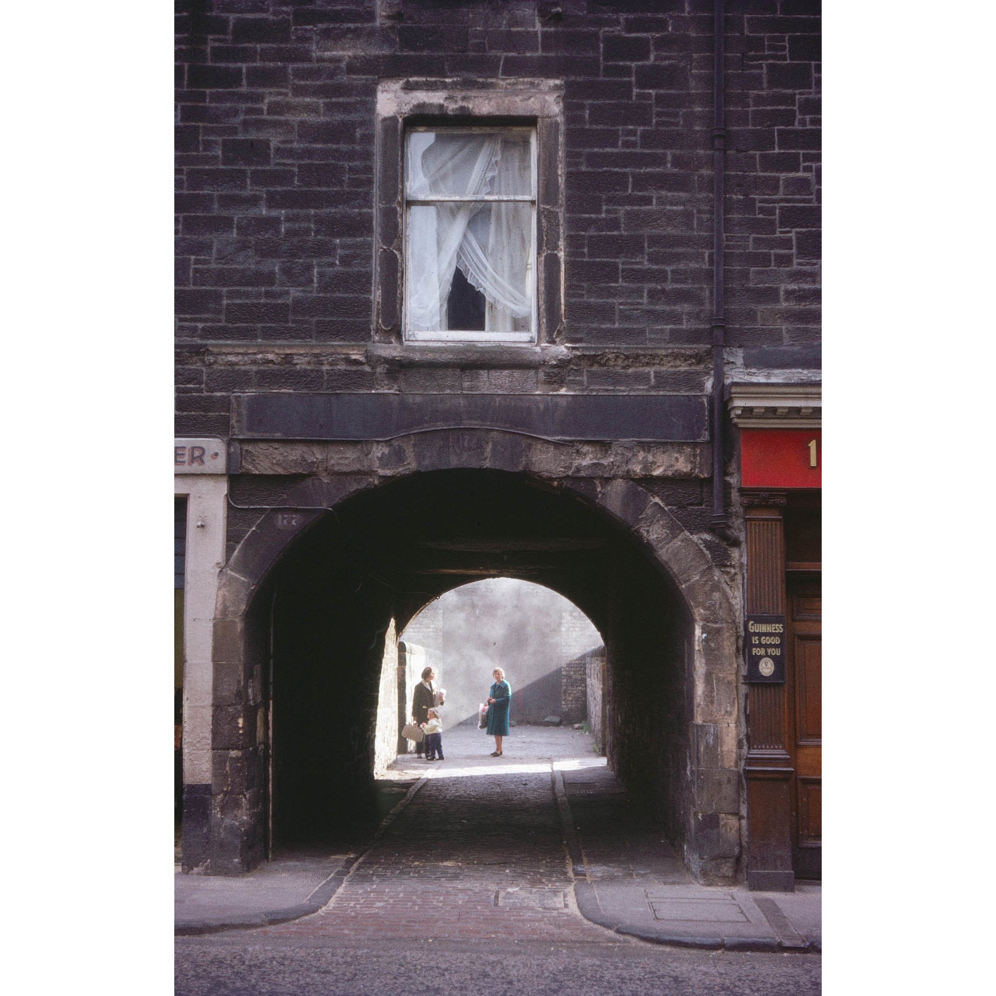 Sunbeam-Archway-Square.jpg