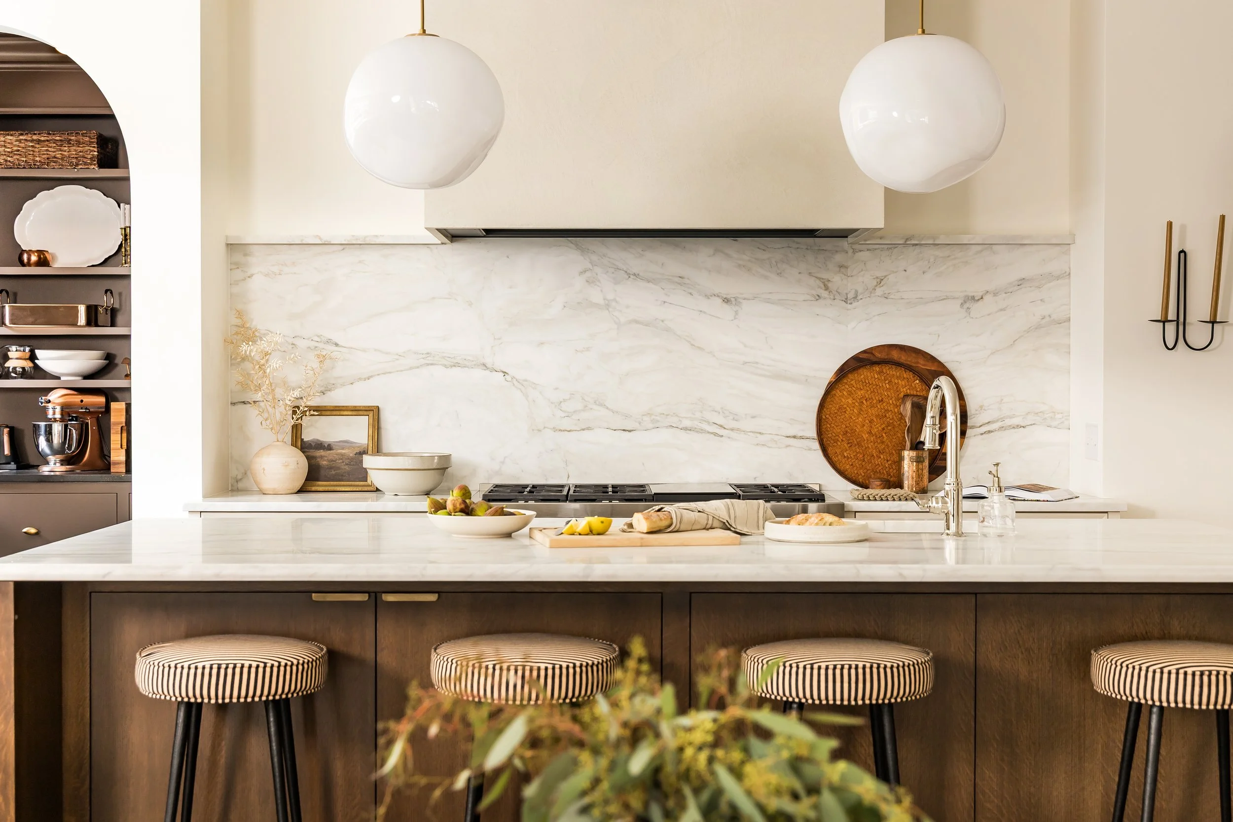 kitchen tight.jpg
