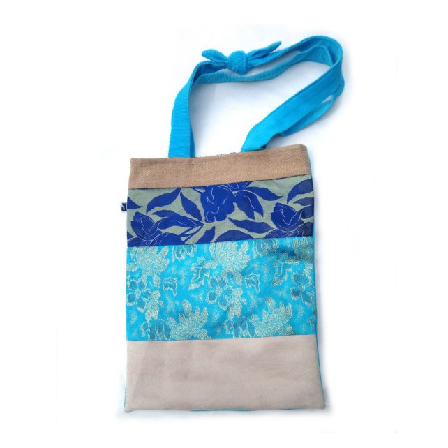 319013 Turquoise and sand coloured tote.jpg