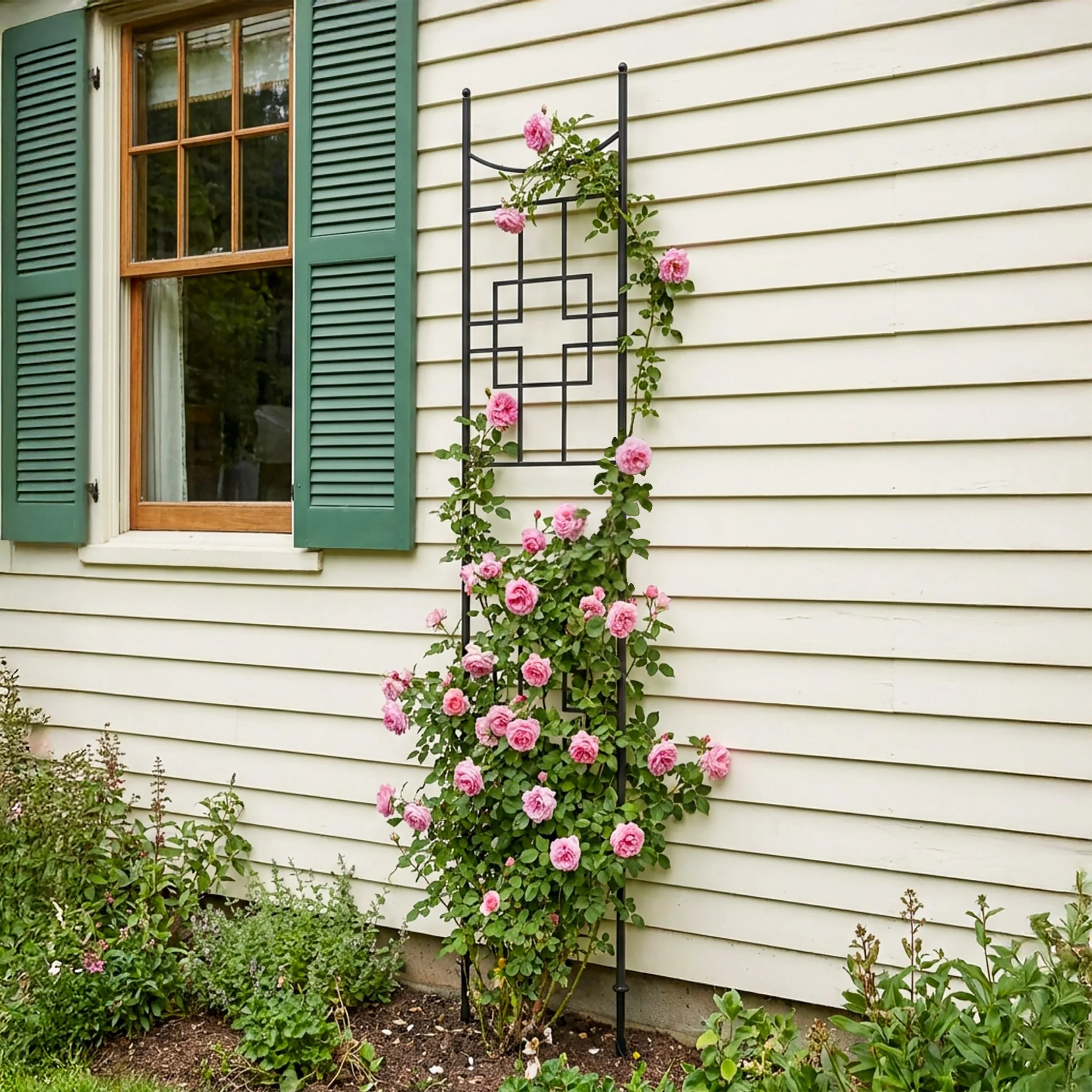 Square-On-Squares Slim Trellises