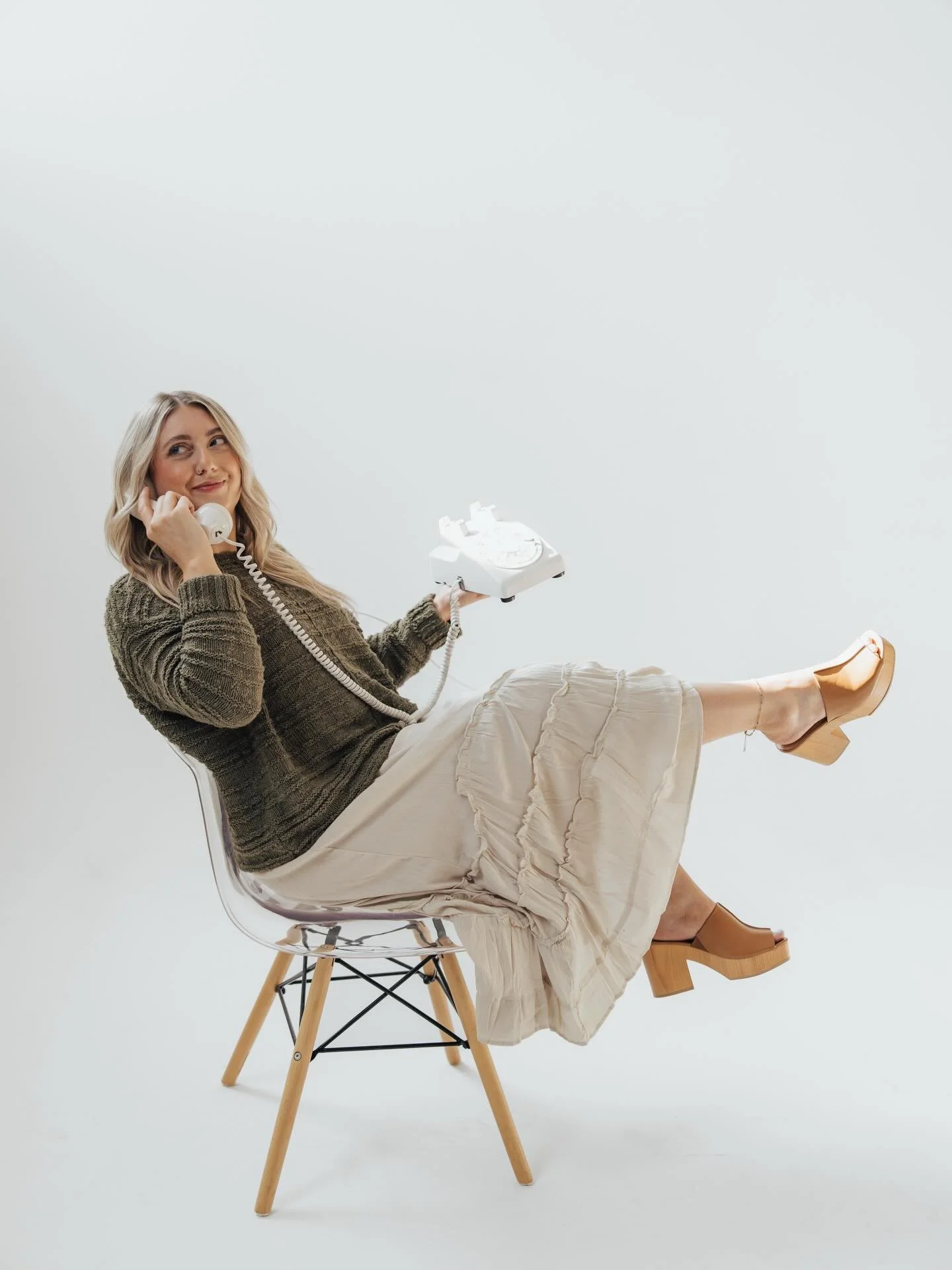 Celebrating 4 years with our incredible Salon Manager, Maddie! ✨

✨The first smile our guests see, the calm behind the scenes, and a huge part of the culture we&rsquo;re so proud of at A Beautiful Reaction.

✨She&rsquo;s the glue that helps hold us a