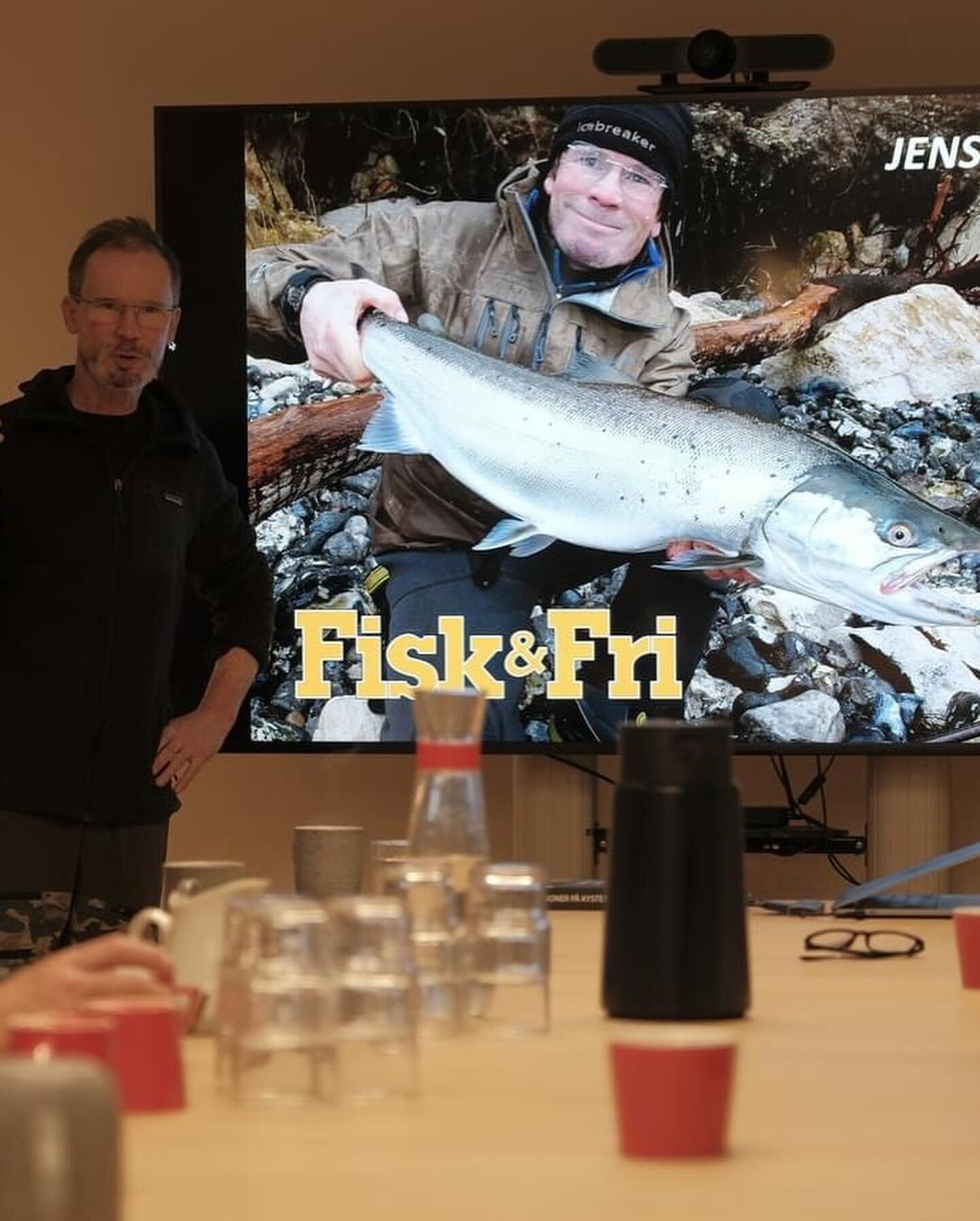 Tak til @jensbursell for et inspirerende og hyggeligt foredrag i onsdags 🙏

Onsdag d. 15. november slog vi d&oslash;rene op til den f&oslash;rste klubaften uden klublokaler. Vores k&aelig;re kasserer, Mathias Parsb&aelig;k Skibdal, der til daglig ar