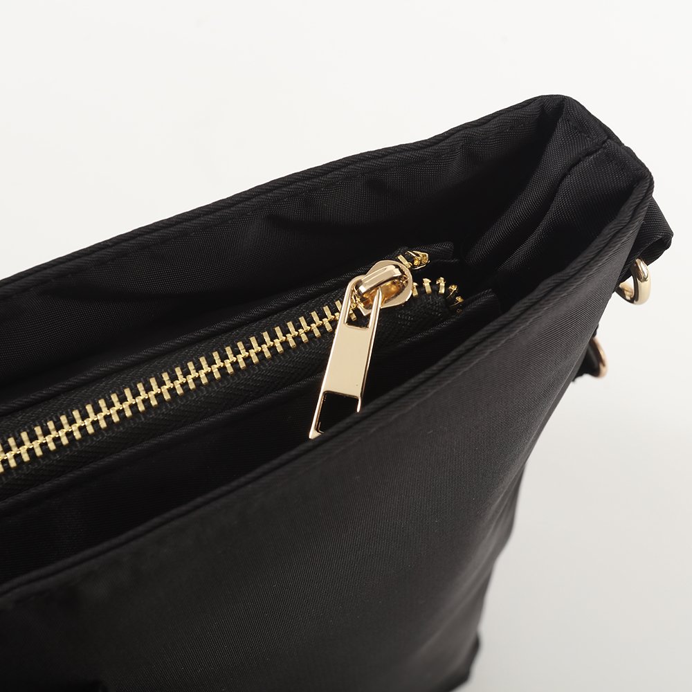 Nylon Tote Zipper.jpeg