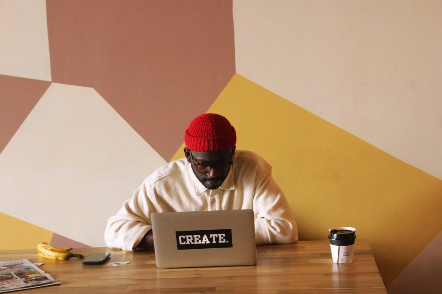 Coffee fuels the process. You bring the vision. ☕✨

Stop by your nearest @sipandsonder today and #CREATE.
:
#SipandSonder #ComeForTheCoffeeStayForTheCulture #coffee #BlackCoffee #coffeetime #coffeelovers #LA #Inglewood #DTLA #DowntownDisney #BeYouWit
