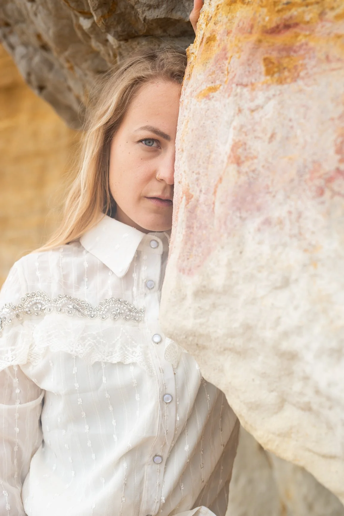 Lara + Ladygroove copy.jpg