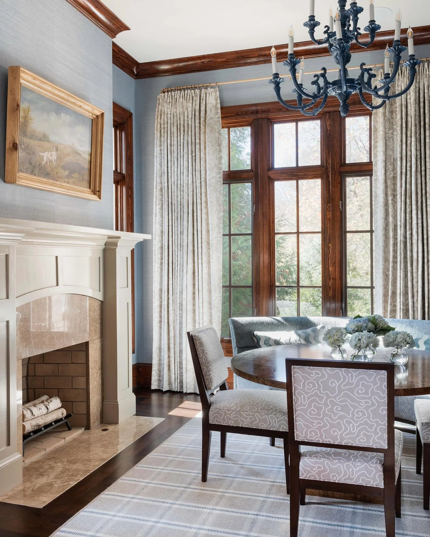Finally getting around to posting the Spruce Bluff study&hellip; swipe to see the before photo. This space just wasn&rsquo;t getting any love and the seating arrangement wasn&rsquo;t conducive to the family&rsquo;s lifestyle. With a refreshed furnitu