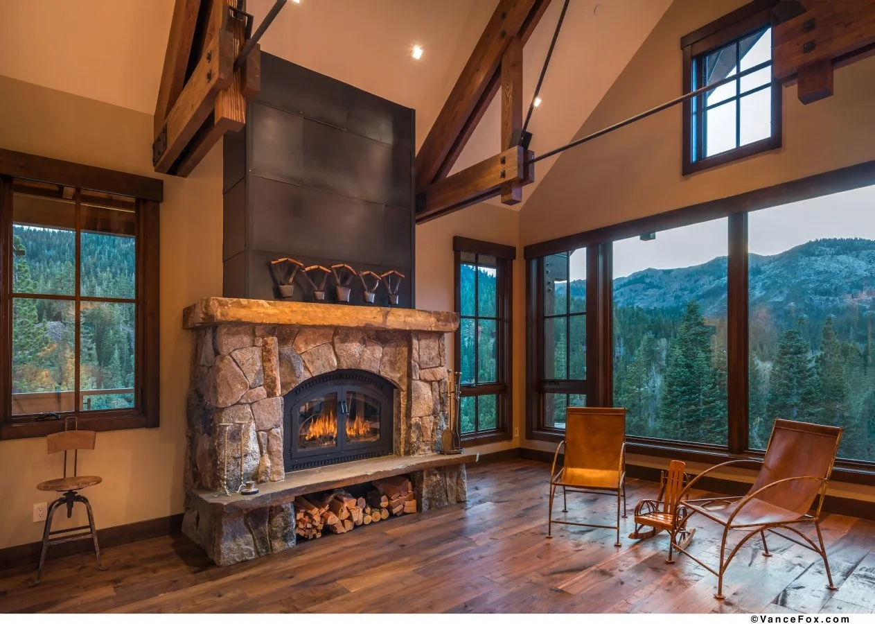 8AMFireplace-lg.jpeg