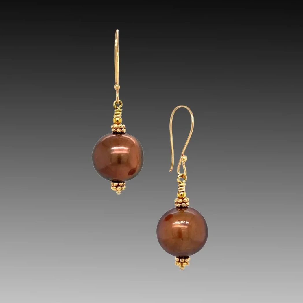 big freshwater pearl and 18K recycled gold earrings hand-made