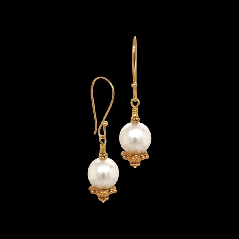 saltwater Australian pearl earrings recycled 18K yellow gold hand-fabricated