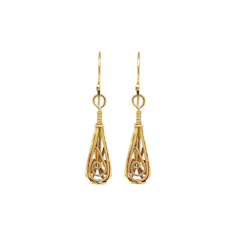 solid 18K yellow gold scroll scrollwork filigree earrings