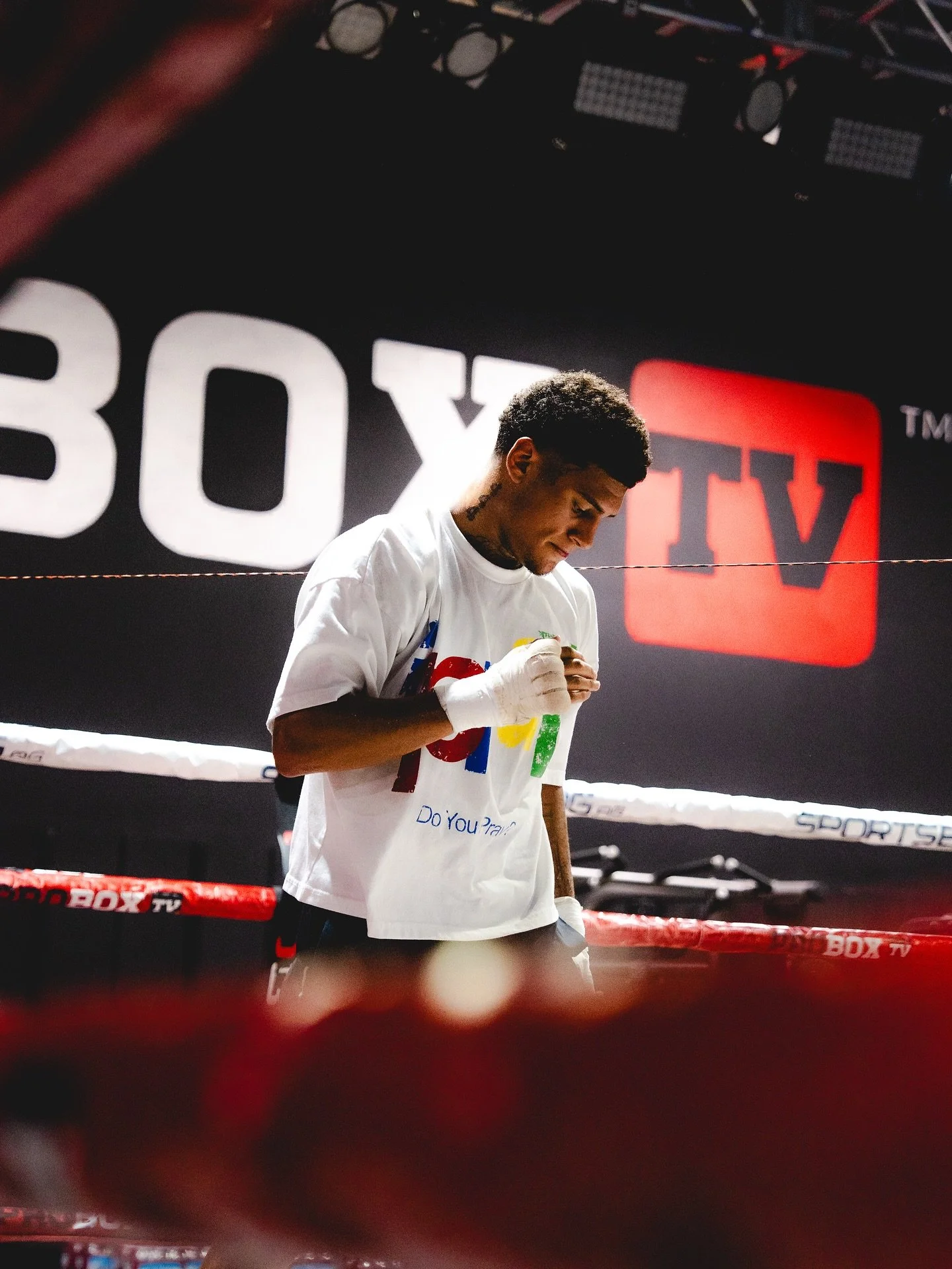 Back like we never left 🏁

&ldquo;I don&rsquo;t care how long it takes, I&rsquo;m going to keep trusting God.&rdquo;
&bull;
&bull;
&bull;
#boxing #elijahflores #proboxtv #photography