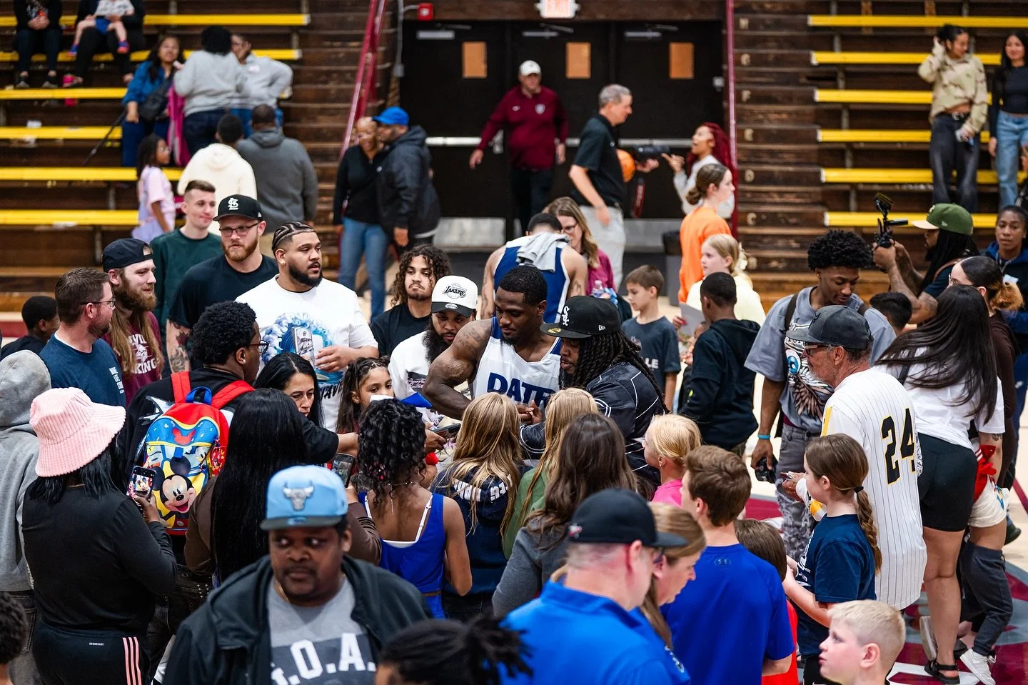 DATR 1st Annual Memorial Day Weekend 💎
Celebrity Basketball Game🏀

📸: @prodigi_media 
🎥: @gibbywithag 
🎥: @deucemediaproduction 
💻: @casanovaatx