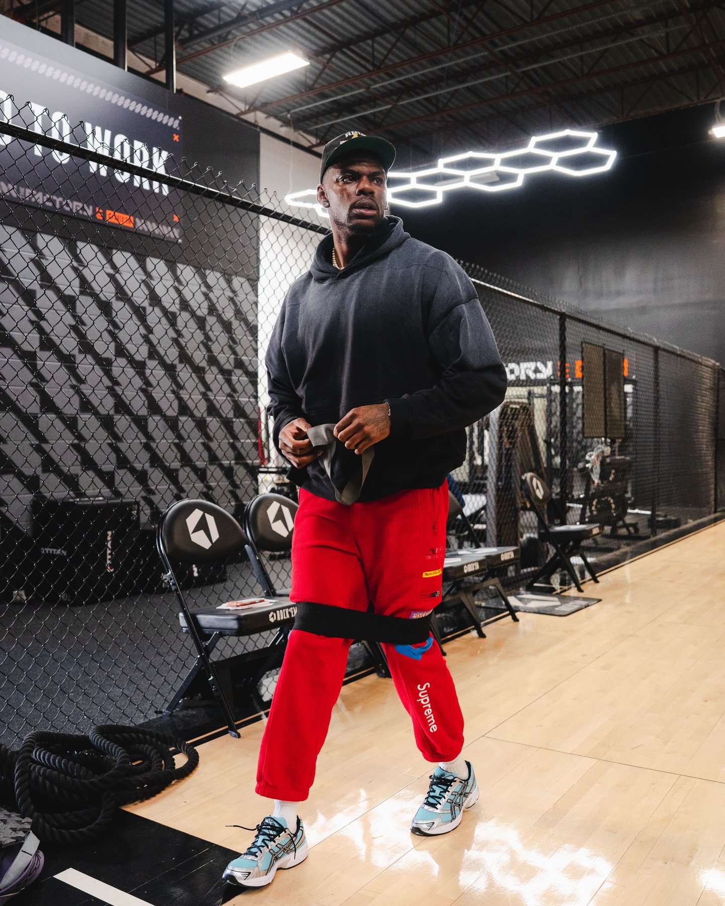 rarely seen, 
always noticed&hellip;

&bull;
&bull;
&bull;
#training #football #gym