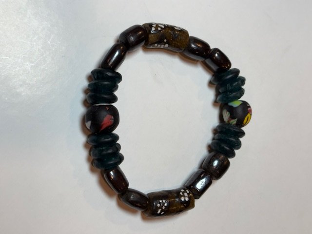 Multicolored braceletwith bone brn.jpg
