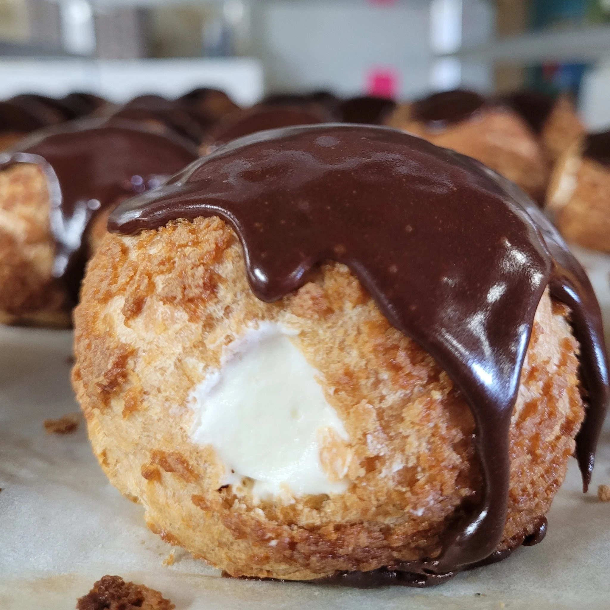 Chocolate Cream Puff