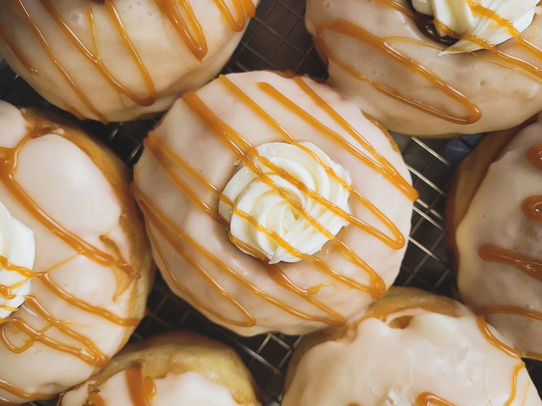 Caramel Cheesecake Donut 