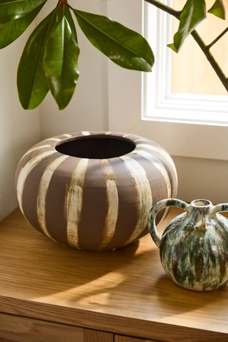 Atwood Vase Short 2.jpg