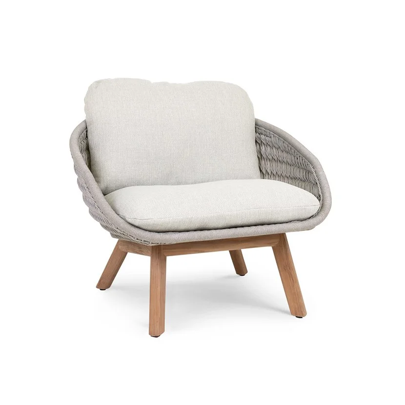 Naori Lounge Chair