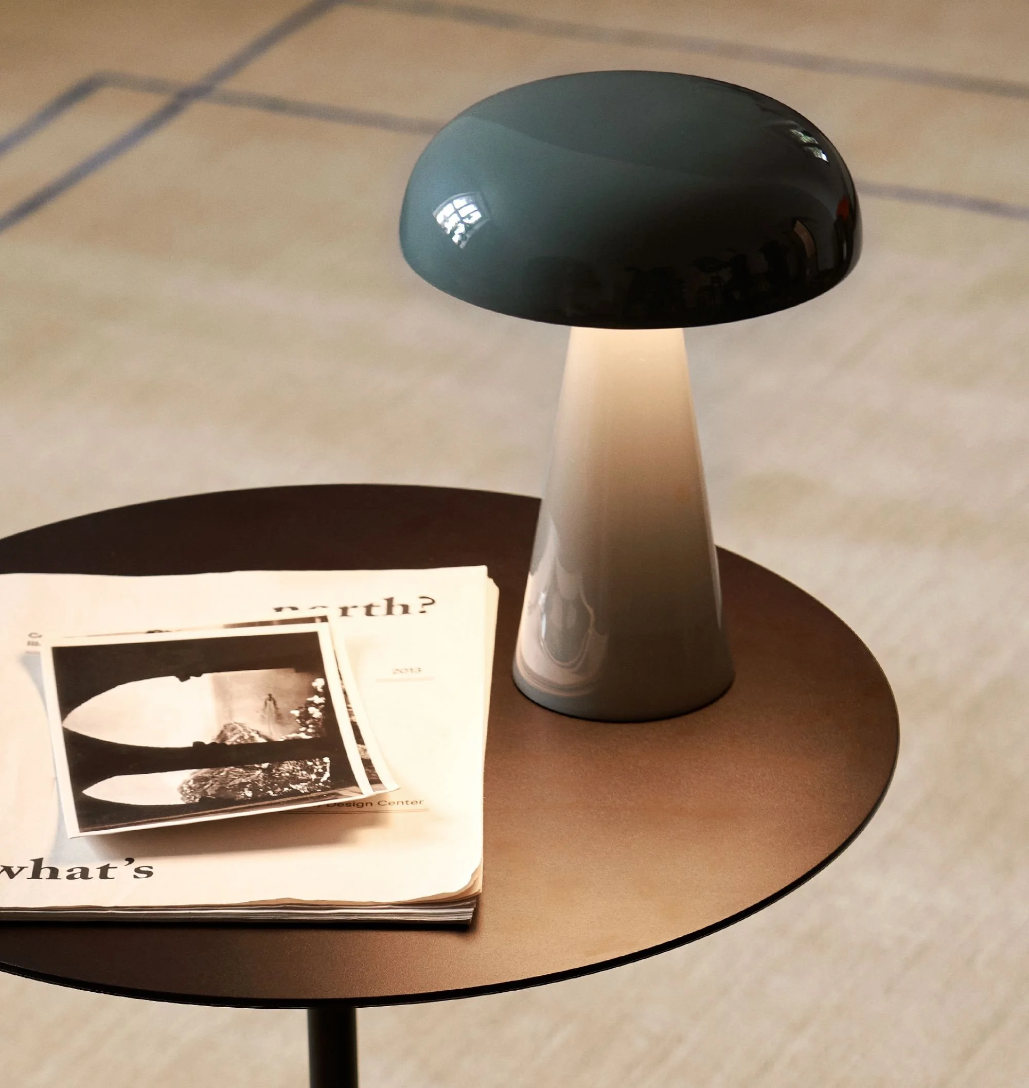 Blue portable lamp 2.jpg