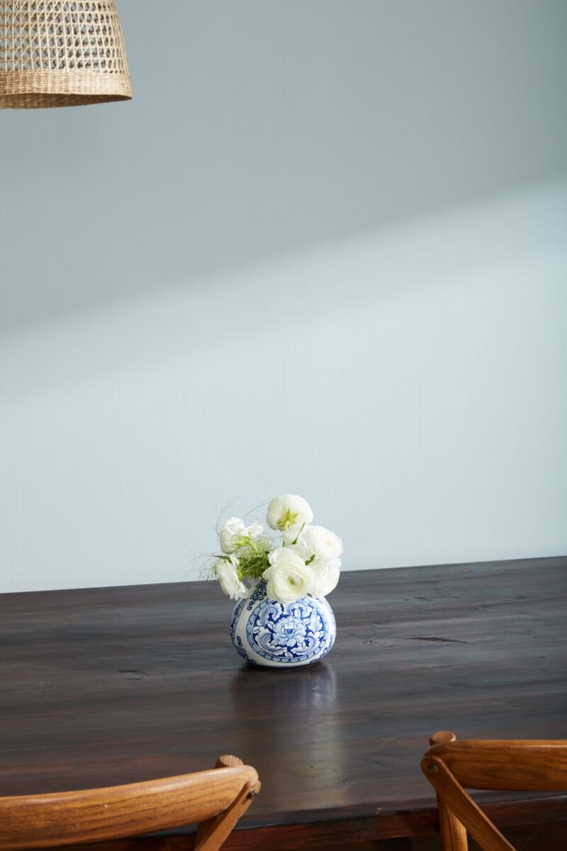 Eleanor Vase 5.jpg