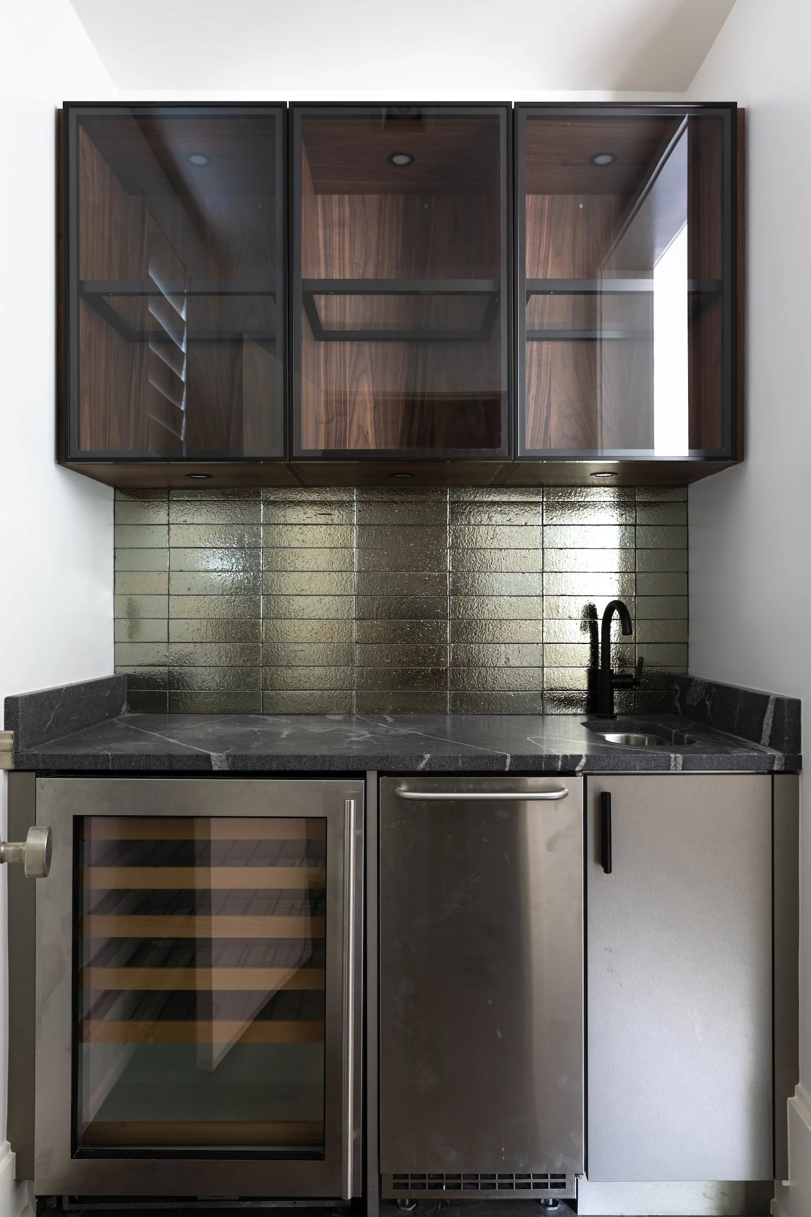 6211b-Eclectic-Iona.jpg