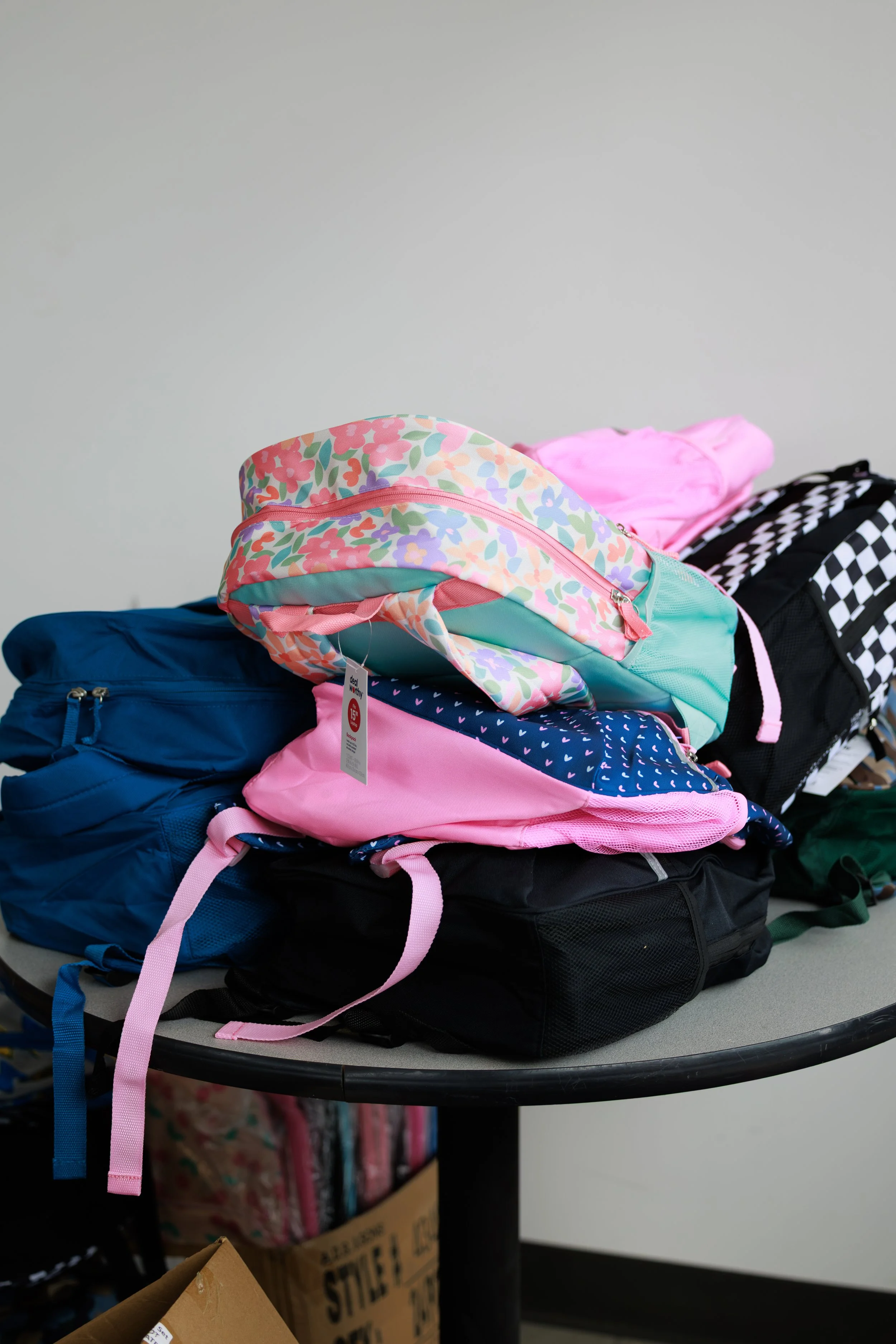 20260818_TriCountyUnitedWay_KidsWithPacksEvent_491A8663_StaciOswaldCreative.jpg