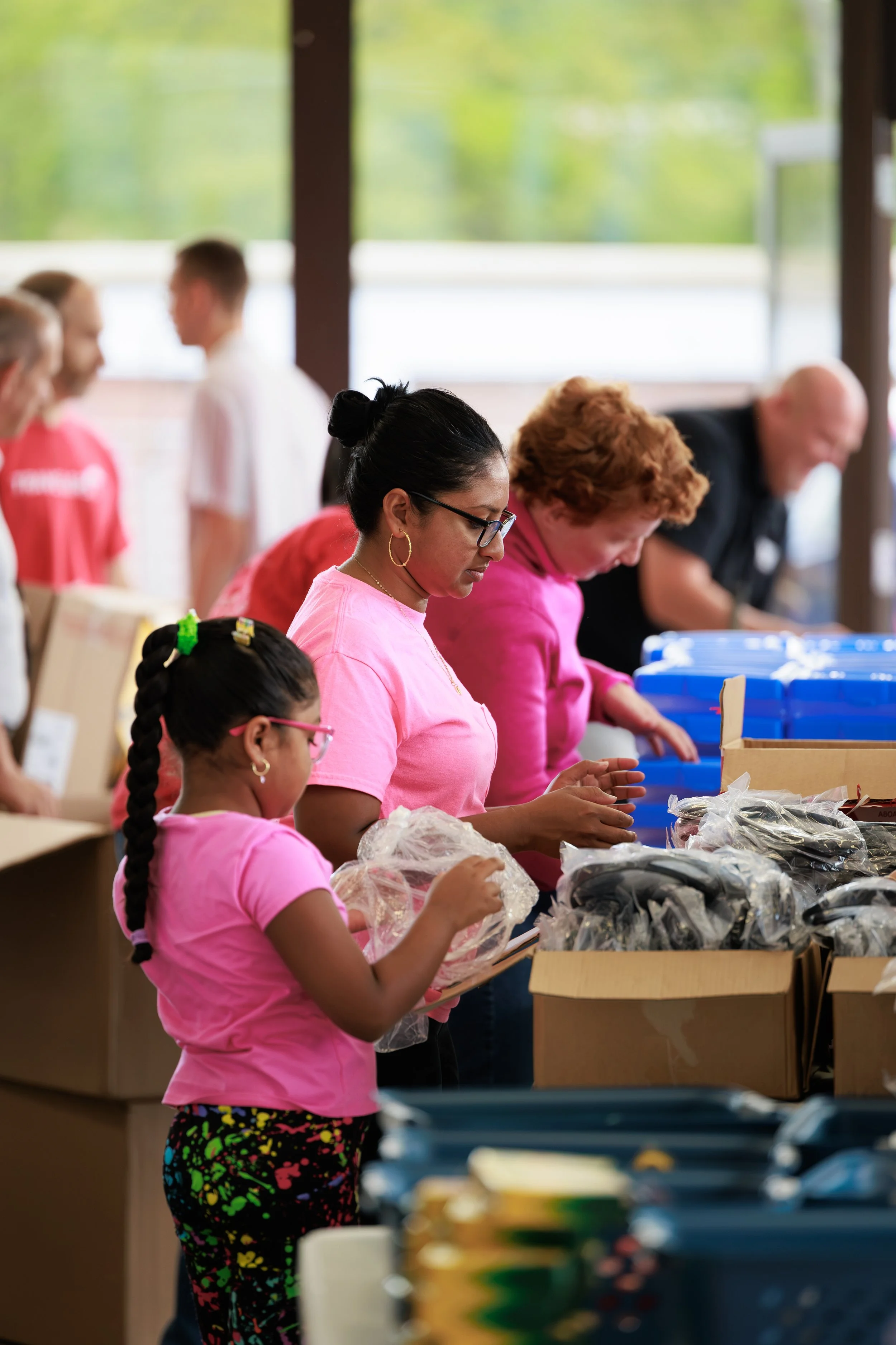 20260818_TriCountyUnitedWay_KidsWithPacksEvent_491A8742_StaciOswaldCreative.jpg