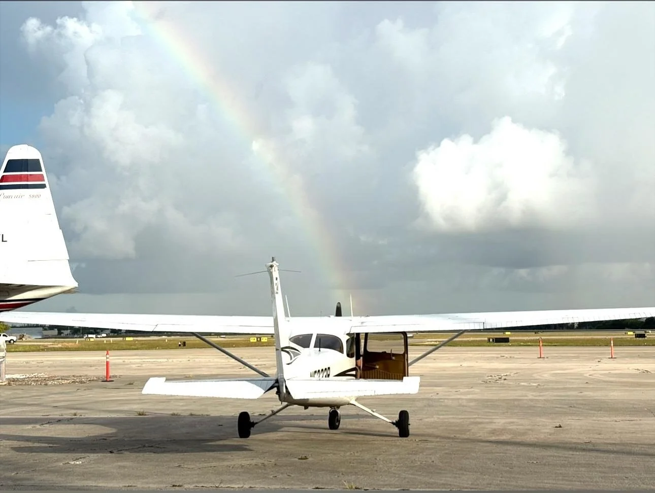 ✨ Congratulations to Tremaine @clearedfortre , this week’s winner of the GoFly Academy Aviation Photo Challenge! 📸✈️
His photo of our Cessna N5223R framed under a rainbow couldn’t be more fitting, a reminder that aviation isn’t ju