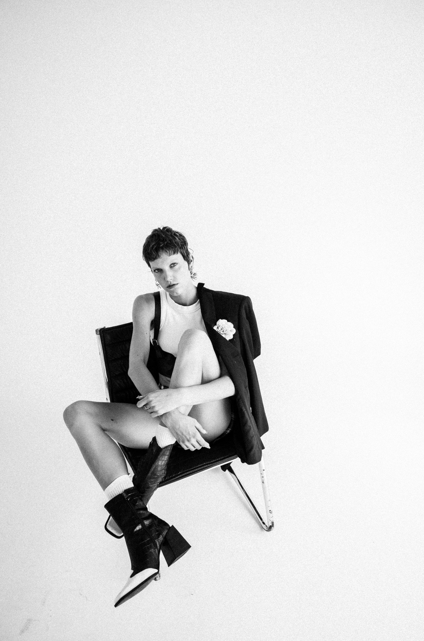 At Blanc Studio, we prioritize your privacy and security. Our welcoming and professional environment ensures that your personal information is handled with the utmost care and confidentiality.