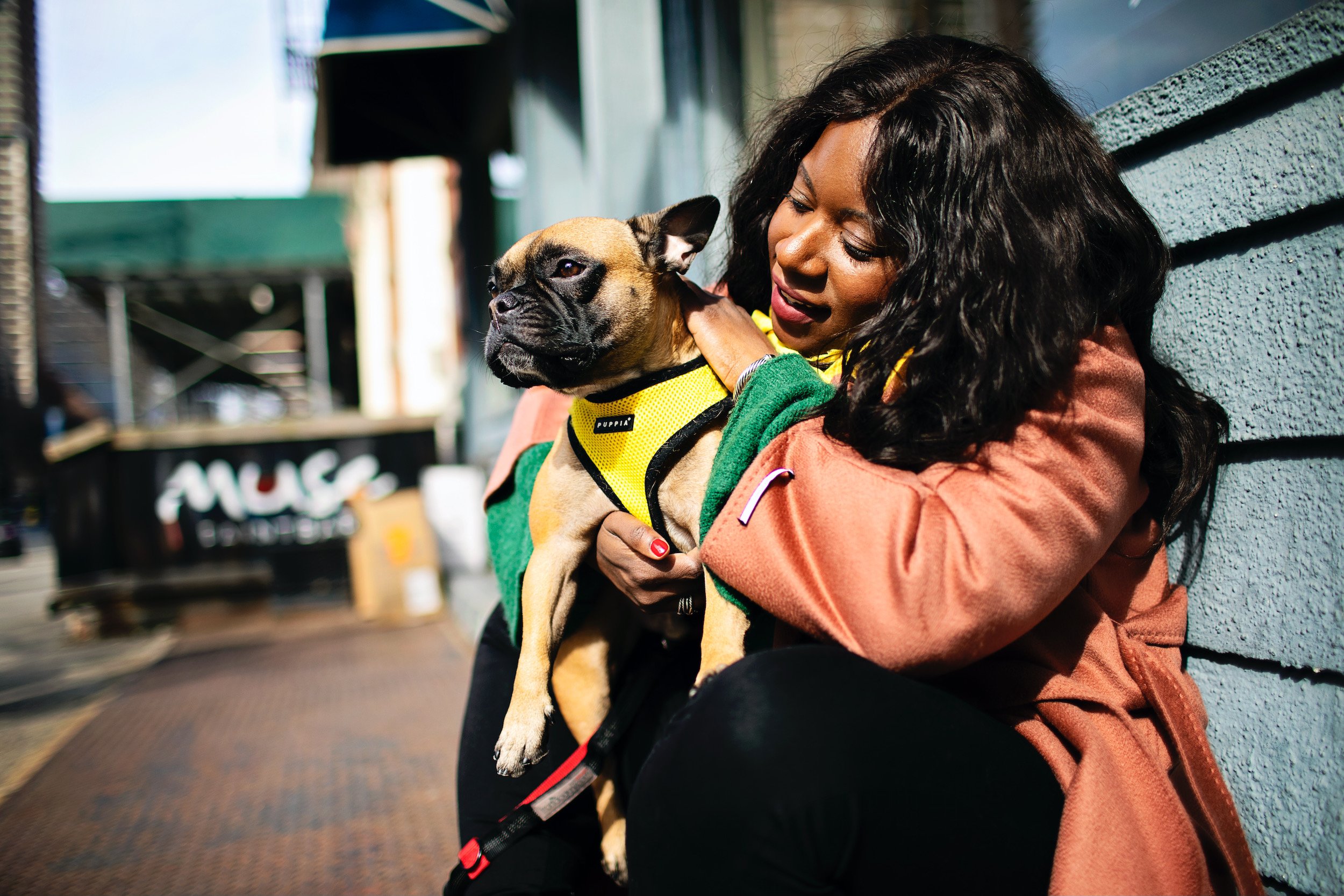 PAMELA THOMAS & JETER. ACCOUNT MANAGER, AMAZON