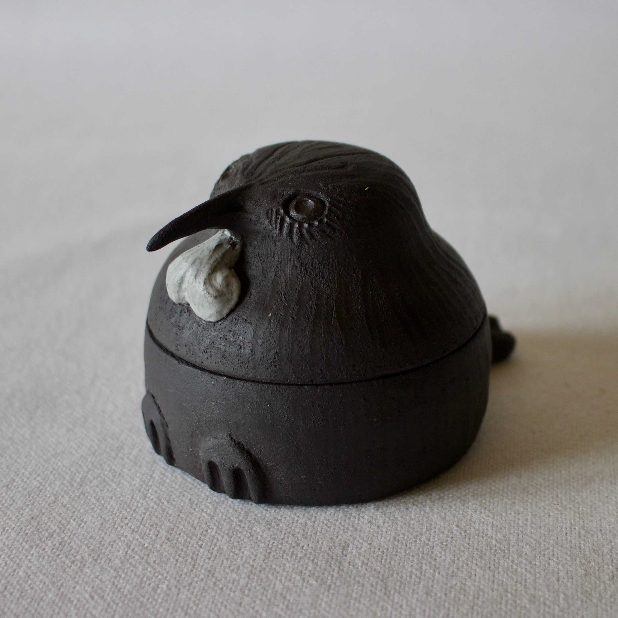 Tūī Lidded Trinket Box