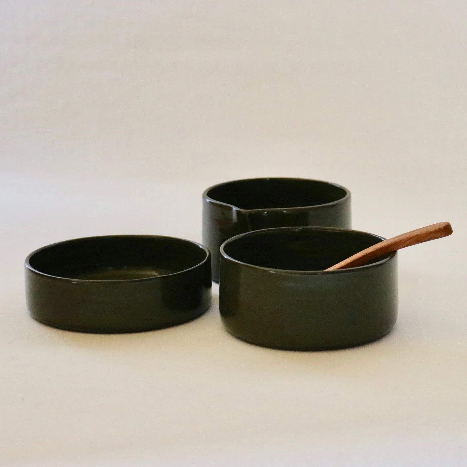 jade dipping bowl set.jpeg