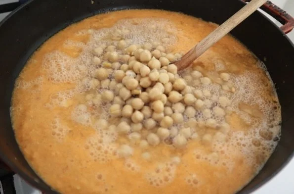 ChickpeasAdded.jpg