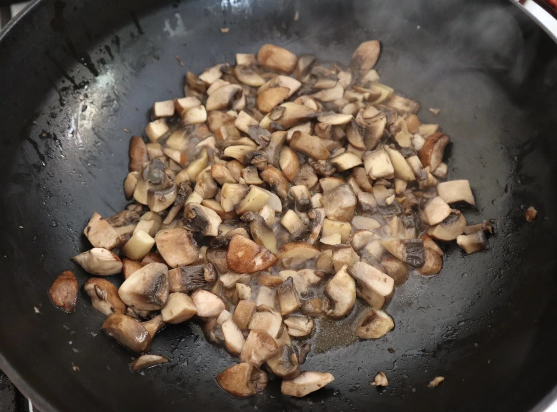 MushroomStuffing_Cookedmushrooms.jpg