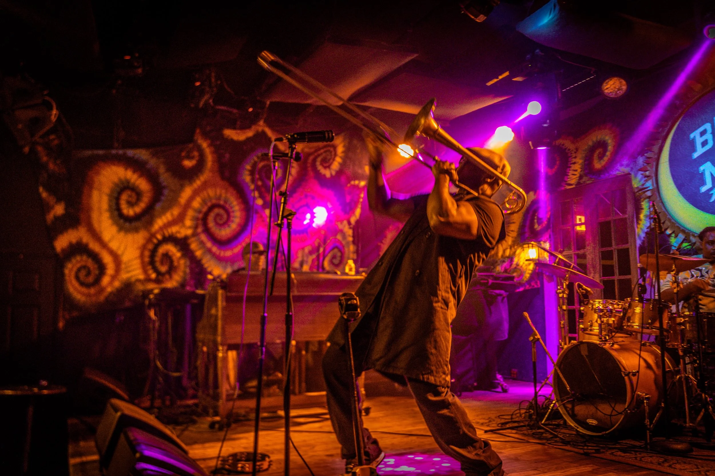 It&rsquo;s going down TONIGHT 5/29 with @funkybigsam at the Blue Nile!

🎟️ Get your tickets here: https://www.showpass.com/big-sam-friends-blue-nile/

📍532 Frenchmen, NOLA

🌙 Follow @bluenilenola for all updates &amp; happenings! 

#livemusicnola 