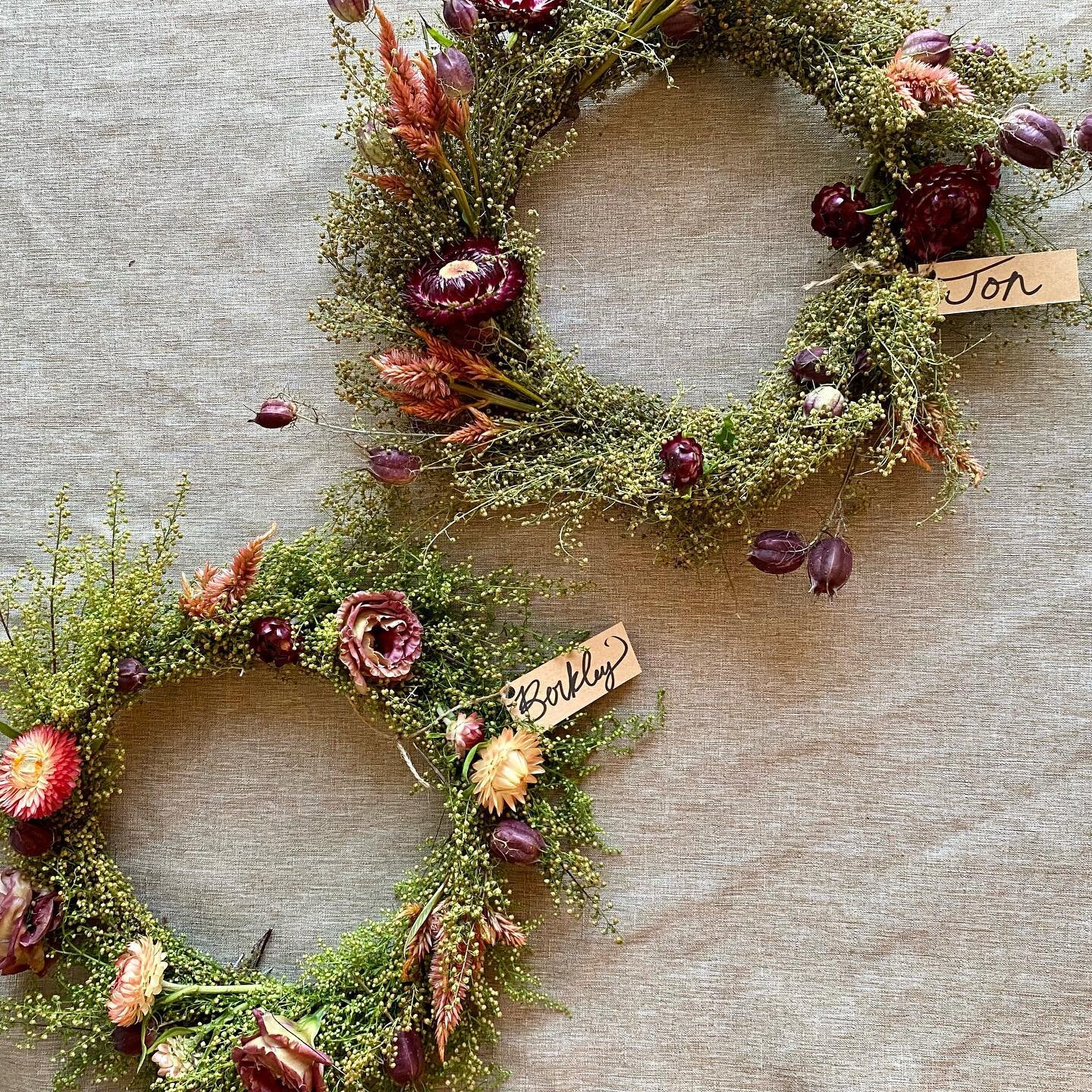 congrats to berkley + jonathan 🥂🪩✨💛 

#mainewedding #maineweddingflowers #maineweddings #maineflowerfarm #maineflowerfarmers #flowercrown #bridalbouquet #topblossomfarm #midcoastmaine #fallwedding #fallweddinginspo