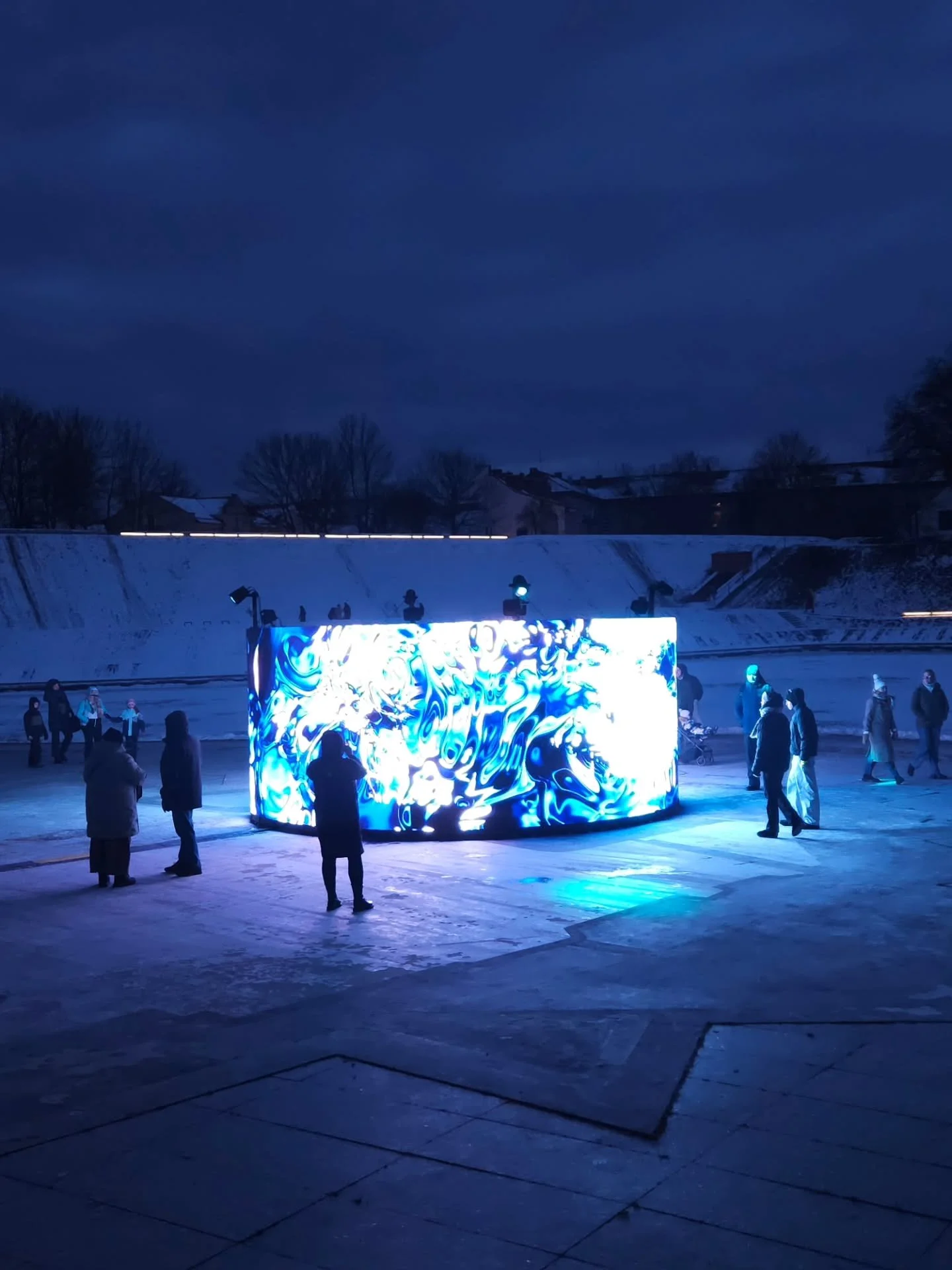 Light art growing in Norway💙
Next week, two of my works &mdash; Perspective and Point of (No) Return &mdash; will be presented at the new @krs_lyskunstfestival in Kristiansand.

Working at the forefront of light art in Norway &mdash; both as an arti