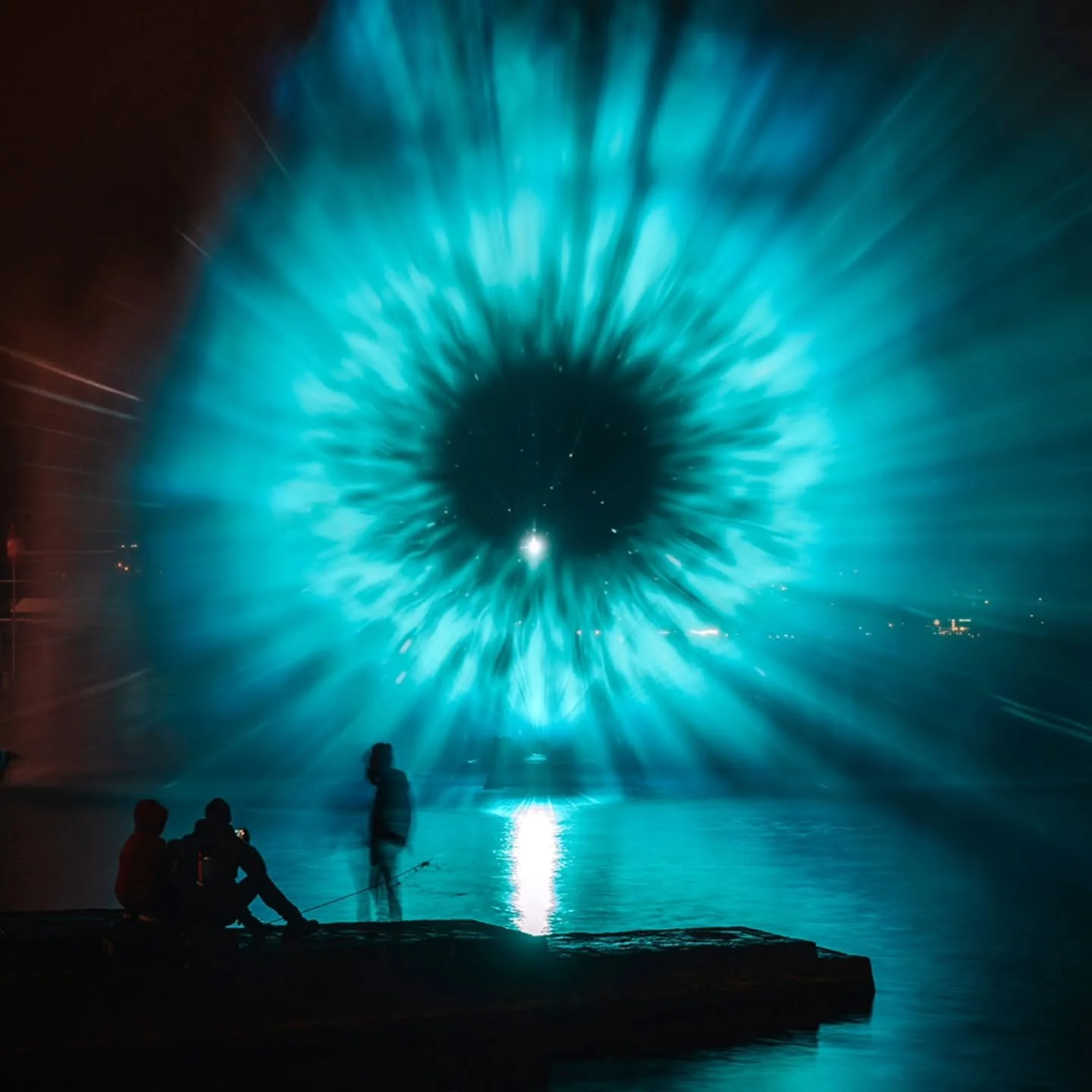 I love moments like this 🩵
It&rsquo;s the season of light art festivals in Europe. And I&rsquo;m part of it too &mdash; here and there: new artworks, new audiences. 

And then I get messages from viewers from festivals I took part in before:
&ldquo;