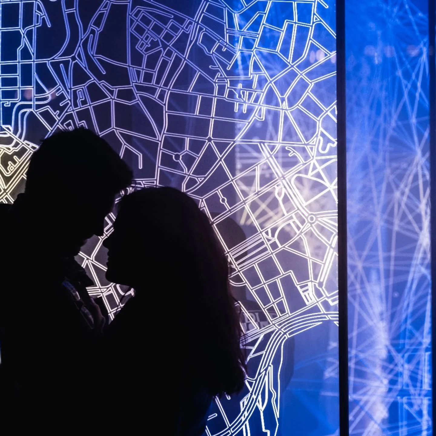 Geography for the next weeks: Austria, UK, Sweden, Belgium.

Presenting my art, meeting the international light art family, adding a few romantic days here and there &mdash; and escaping the Oslo autumn as it grows darker and longer.

Love my work 💙