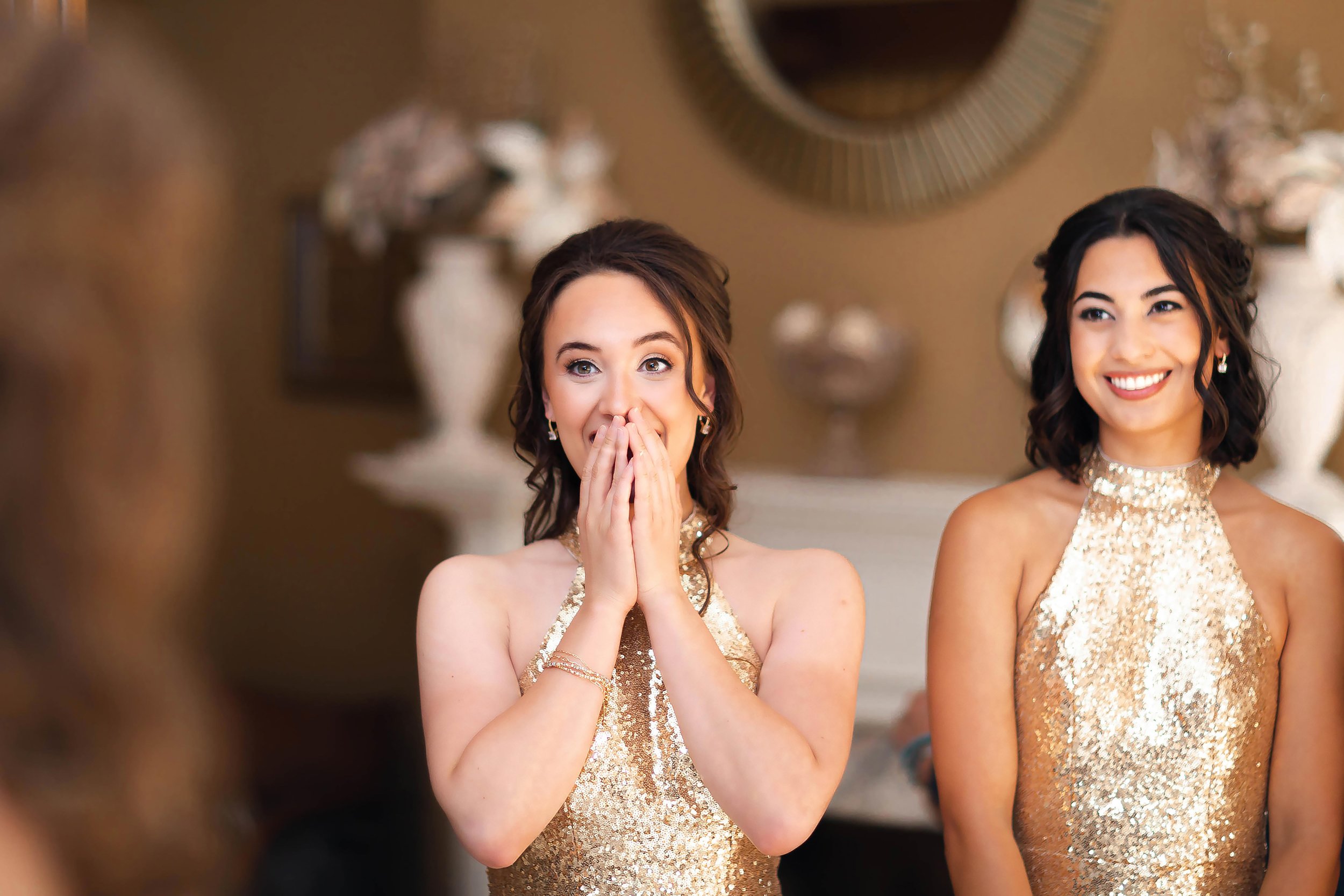 M&Z_Wedding_BrideGettingReady--111.jpg