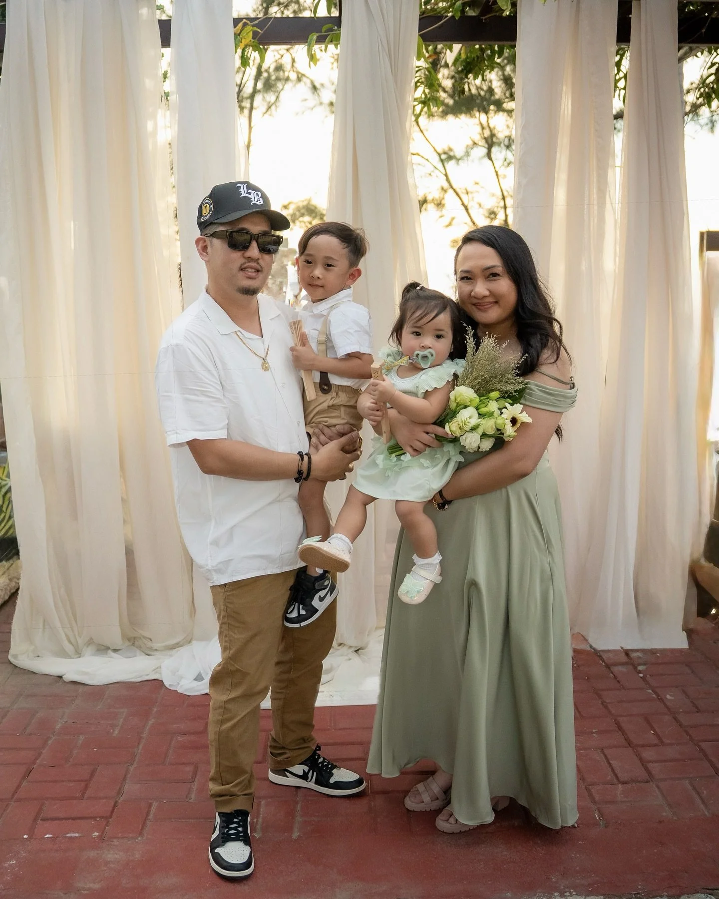 Happy Mamas Day from my Fam to yours and to all the Mothers out there celebrating with Love ❤️ ✨

#MothersDay #Mamas
#DamexDawnStudios 
# Photographer #Videographer 
#OCPhotography #LAPhotographer
#LongBeachPhotographer #SoCalPhotographer
#Family #MA